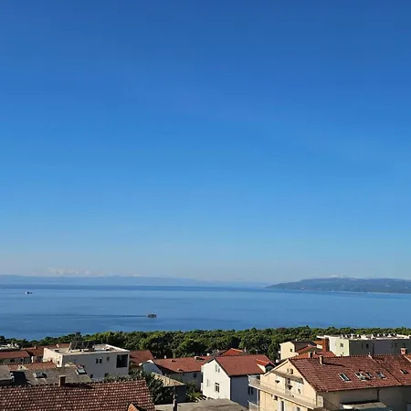 Appartement 2 *